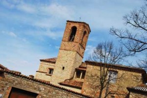 vista Collegiata Santa Maria Assunta montone in